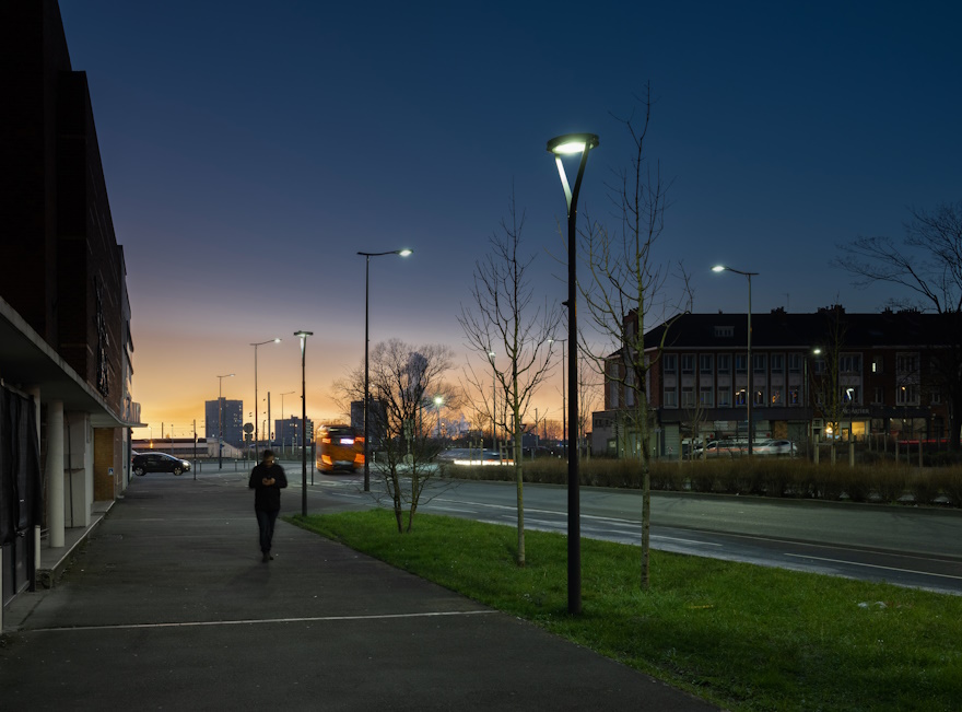 Photo de la digue de mer, Dunkerque. Dossier éclairage extérieur