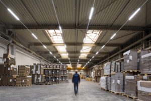 Photo de centres logistiques et entrepôts. Éclairage entrepôts Gabler, par Ridi
