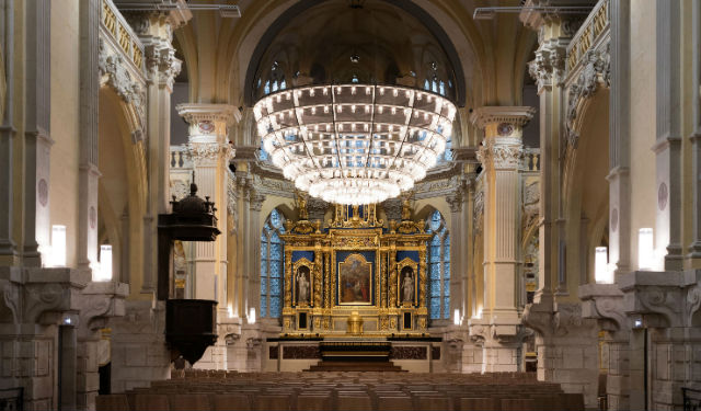 Chapelle Corneille de Rouen : Jeu de symétrie