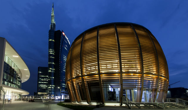 Erco : Pavillon UniCredit à Milan