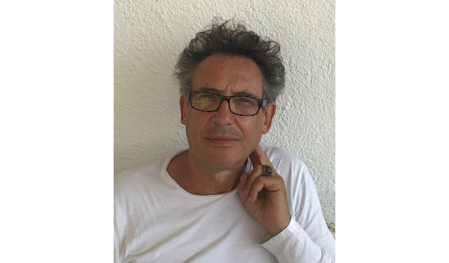 Entretien avec Philippe Almon : La lumière dématérialisée
