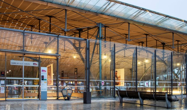 Gare Lille Europe : Lumières architecturées