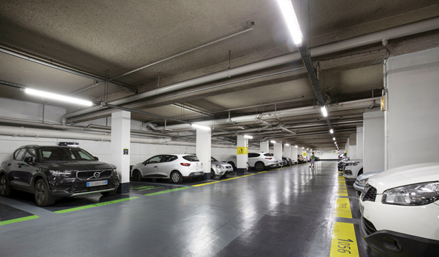 Lumières N° 31-32 - Dossier : Éclairage des parkings