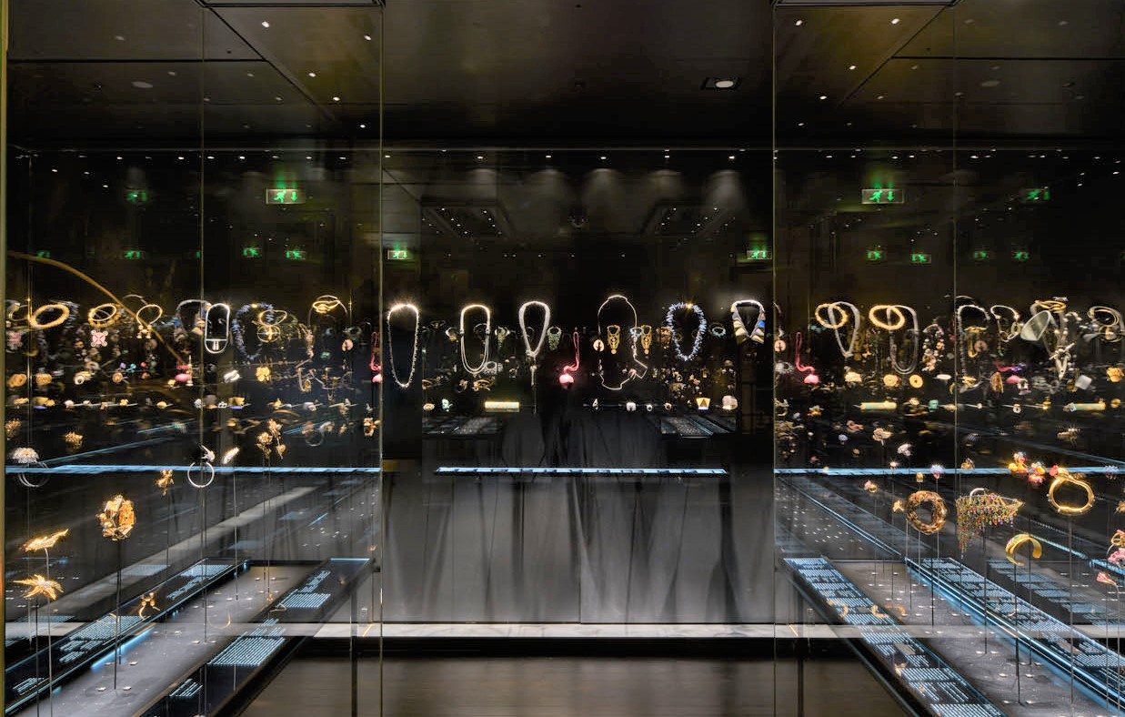 Lumières N° 33 – Dossier : Éclairage des musées