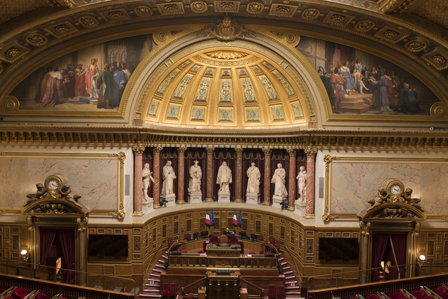 Sénat : un Parlement éclairé au palais du Luxembourg
